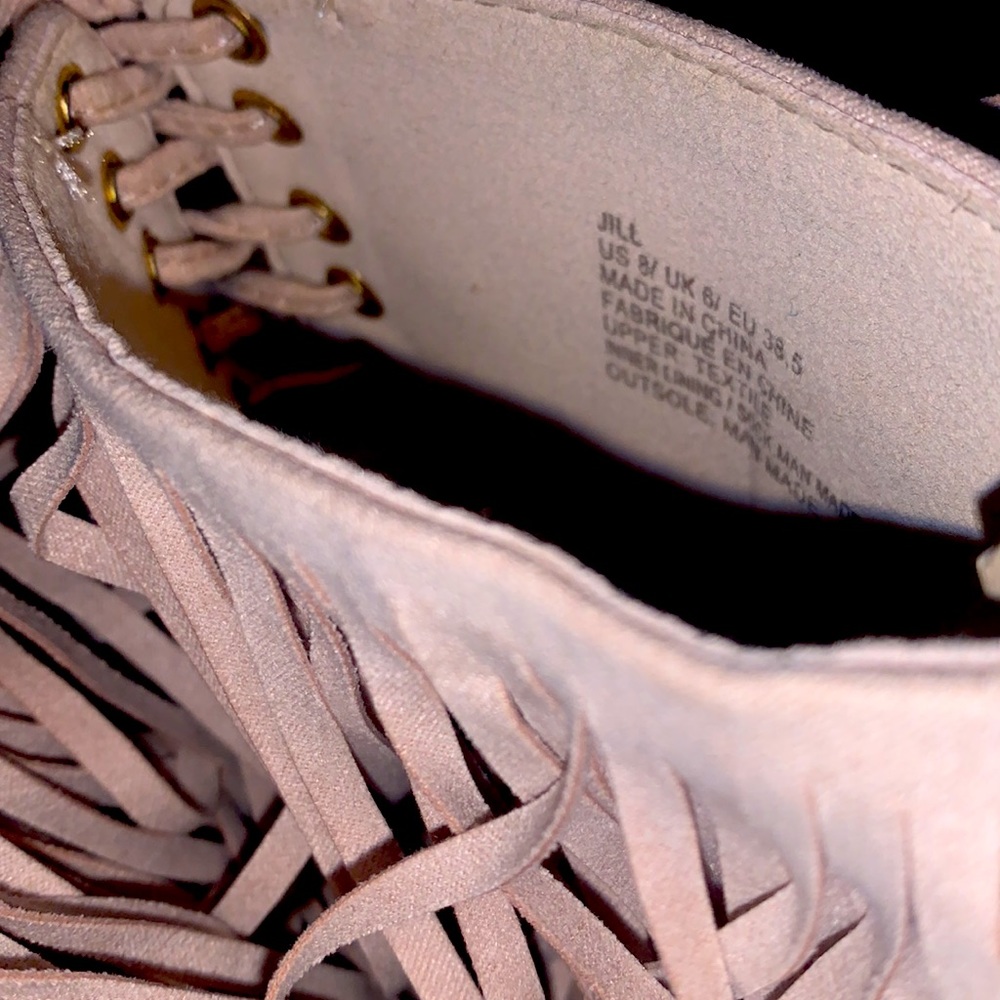 SHOEDAZZLE Heels - Picture 4 of 6